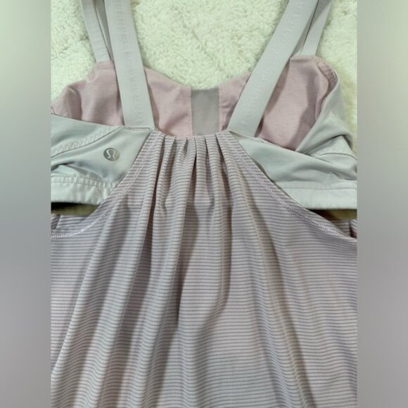 Lululemon back on track pink size 4 women’s athletic bra top waist adjustable - Picture 4 of 5